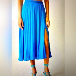 Pleated A-line midi skirt